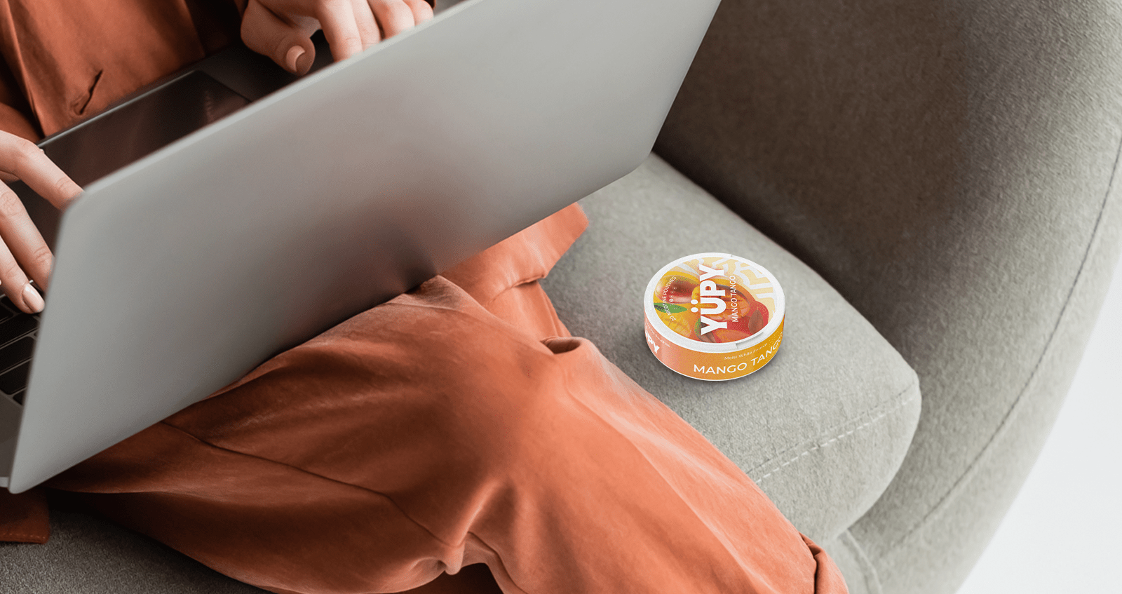 YÜPY PREMIUM POUCHES.